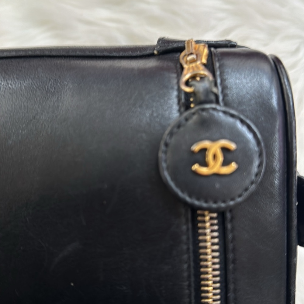 Chanel cosmetic case - Picture 14 of 16